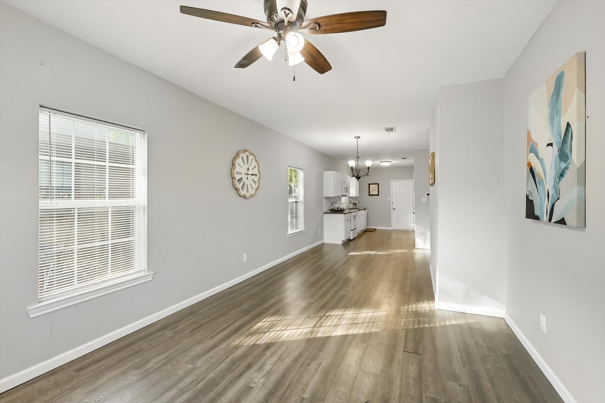 717 E Davis Avenue Fort Worth TX 76104