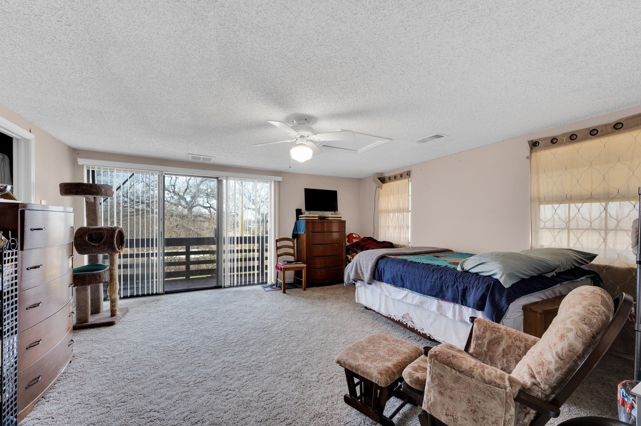 1185 Lakewood Circle Alvarado TX 76009