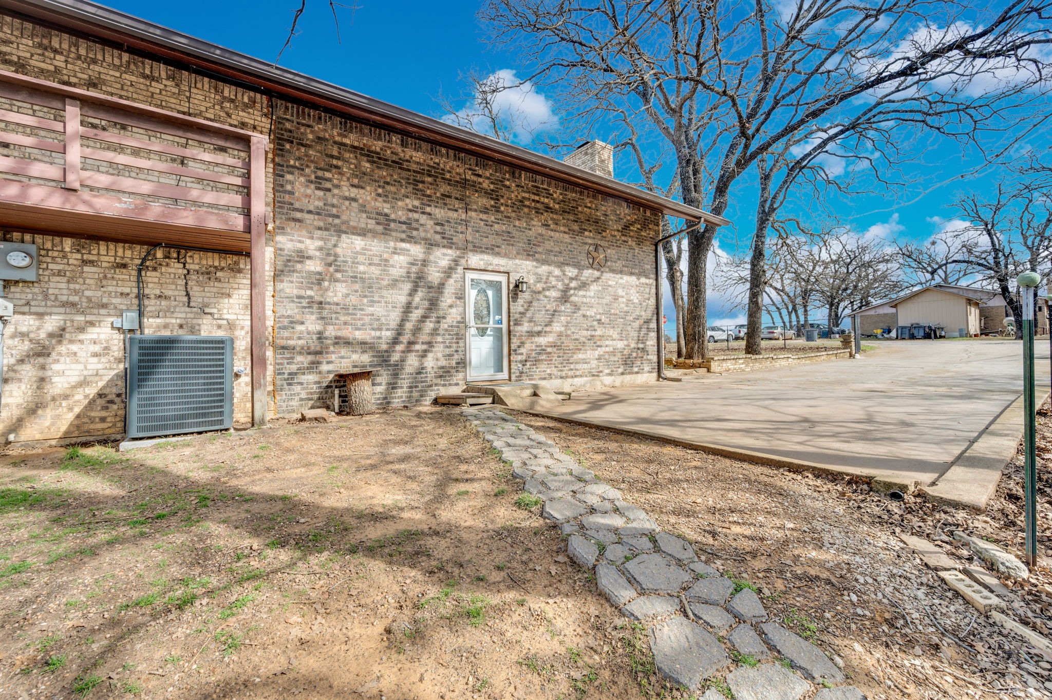 1185 Lakewood Circle Alvarado TX 76009