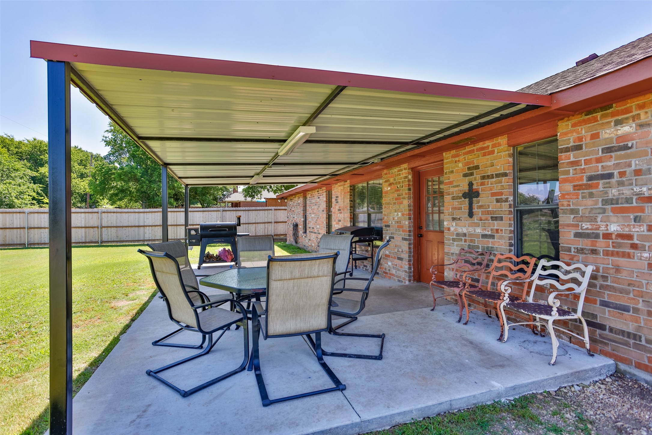 291 Old Spanish Trail Valley View TX 76272