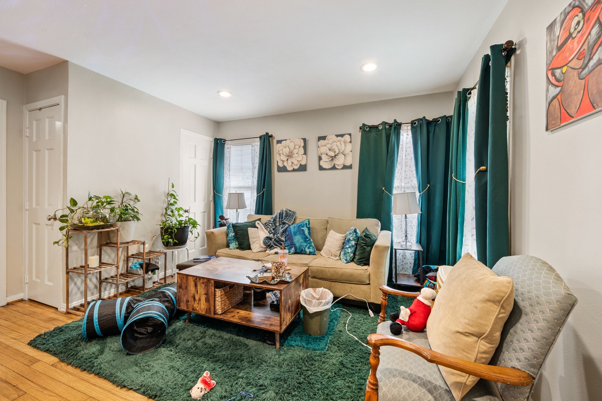 412 N Montreal Dallas TX 75208