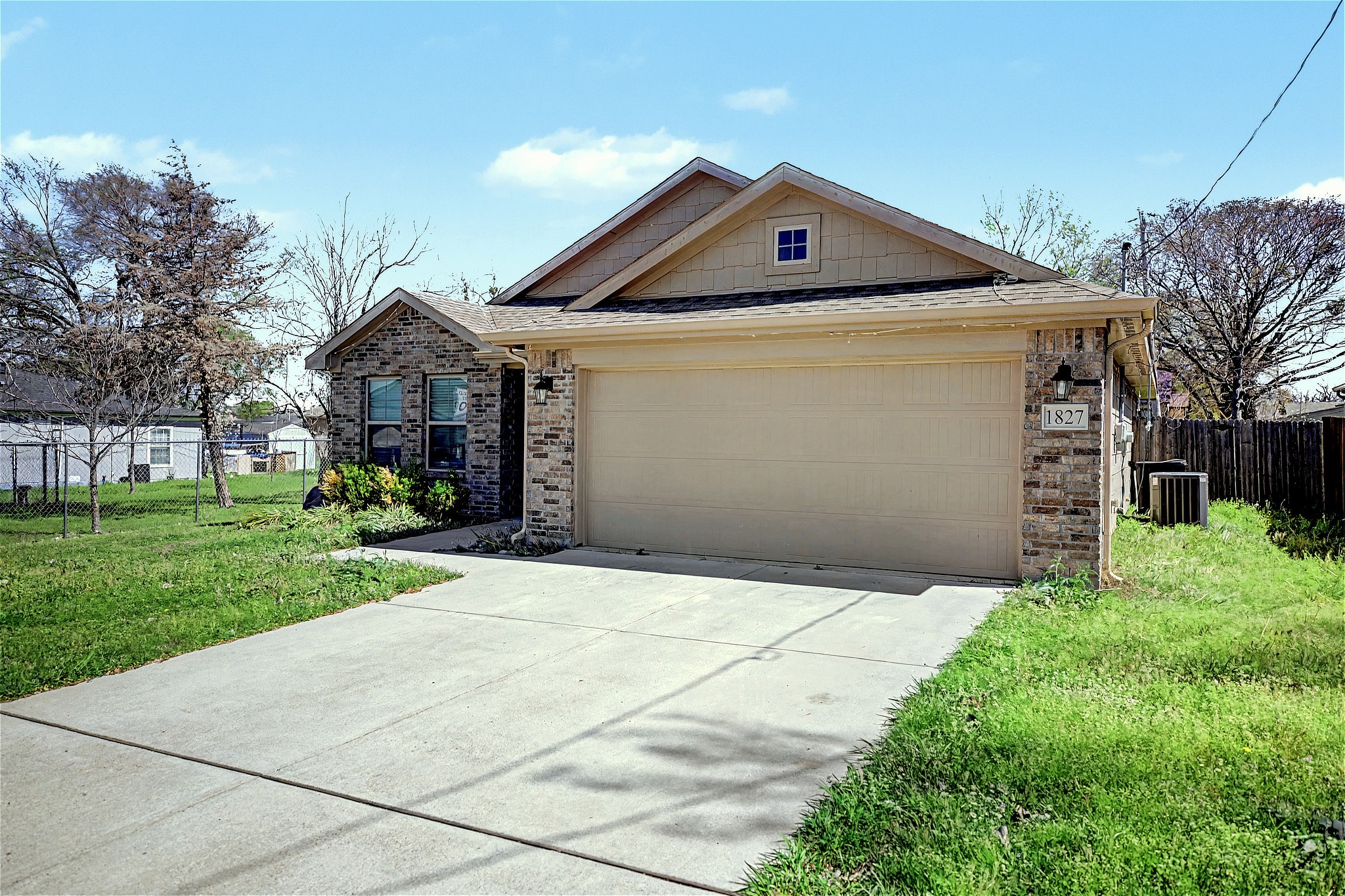 1827 College Street Greenville TX 75401