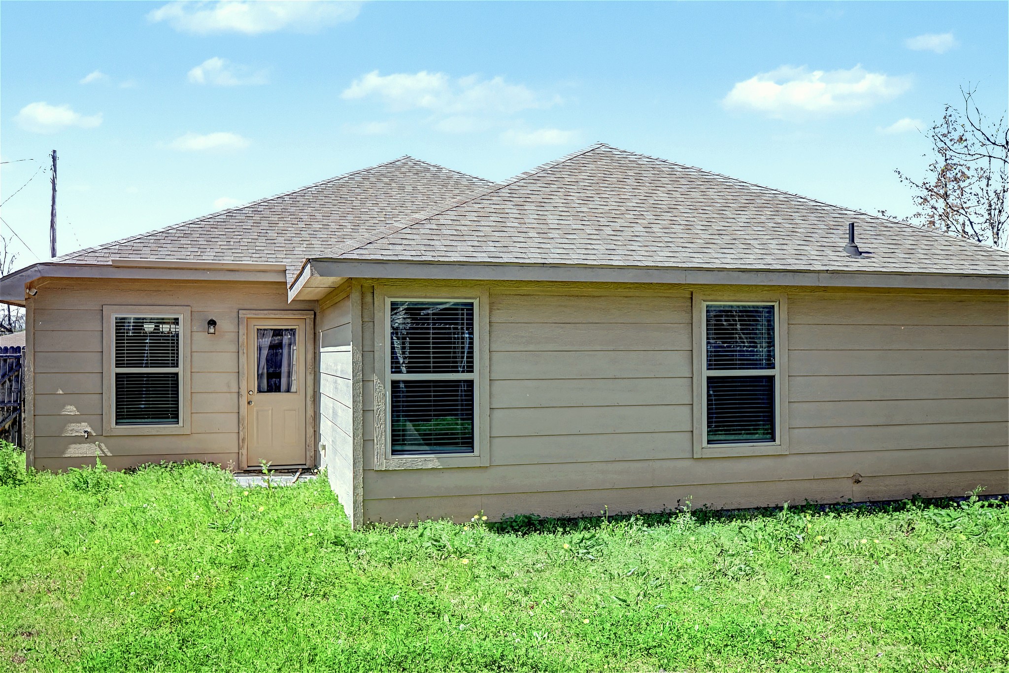 1827 College Street Greenville TX 75401