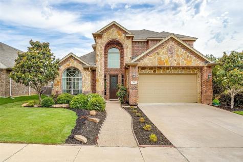 933 Mimosa Court Burleson TX 76028