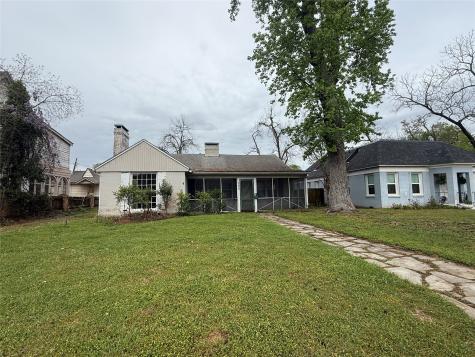 325 W 4th Street Tyler TX 75701