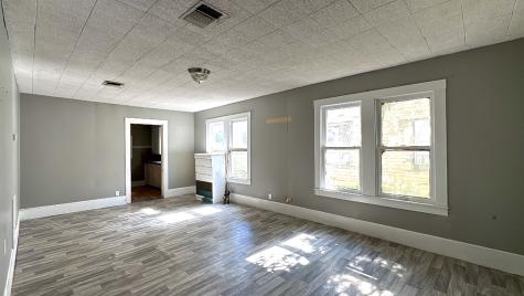 617 Mulberry Street Teague TX 75860