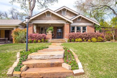 5747 Mercedes Avenue Dallas TX 75206