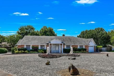 524 Mayfield Avenue Garland TX 75041