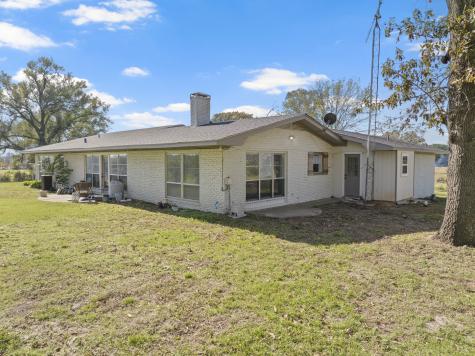 331 County Road 2106 Pittsburg TX 75686