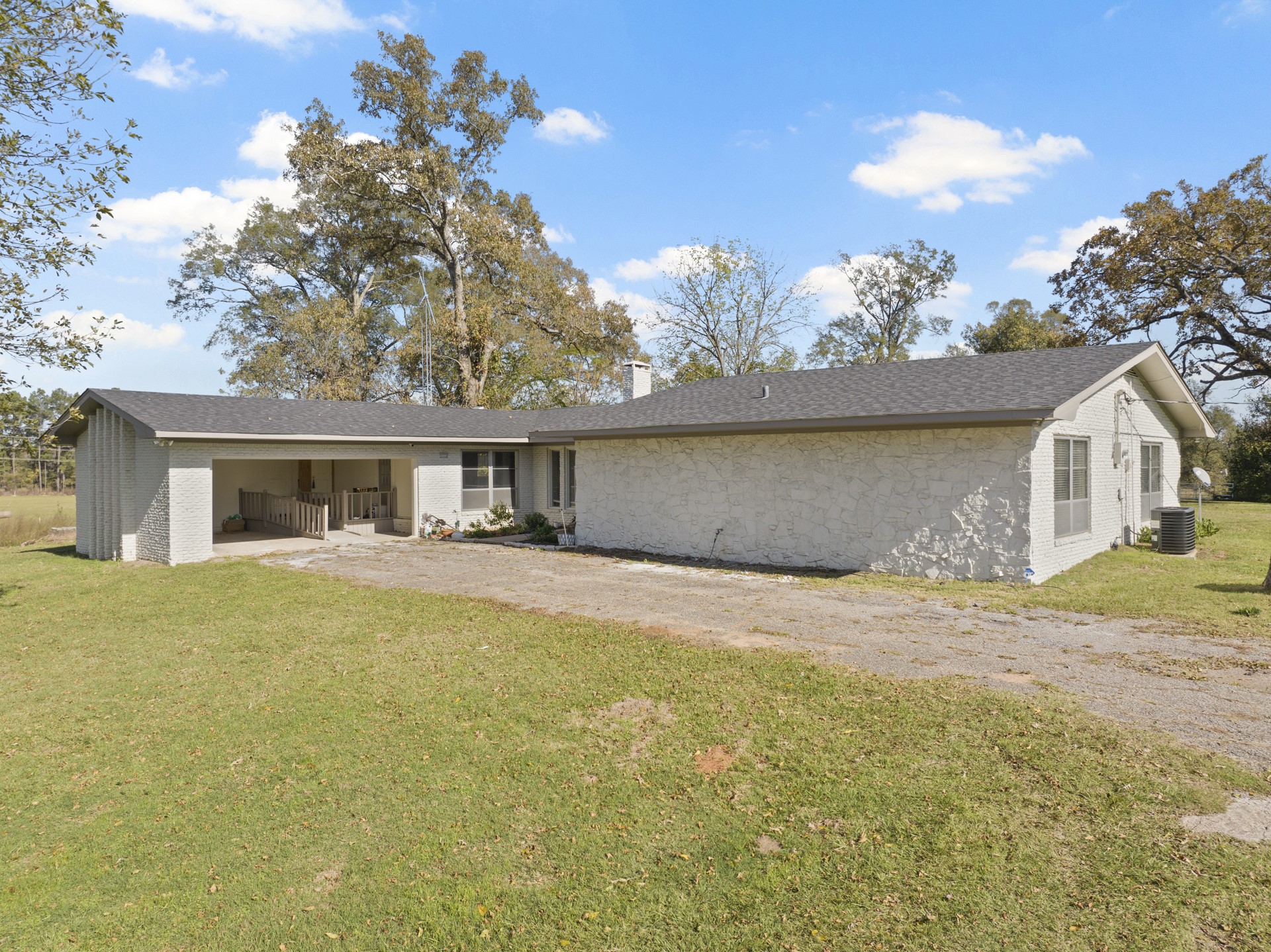 331 County Road 2106 Pittsburg TX 75686