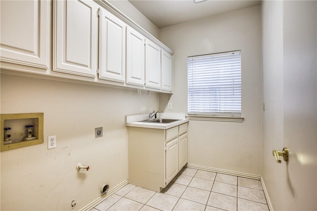 7034 Clear Springs Circle Garland TX 75044