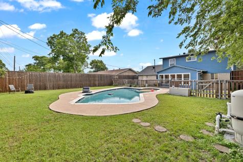 1401 Greentree Lane Garland TX 75042