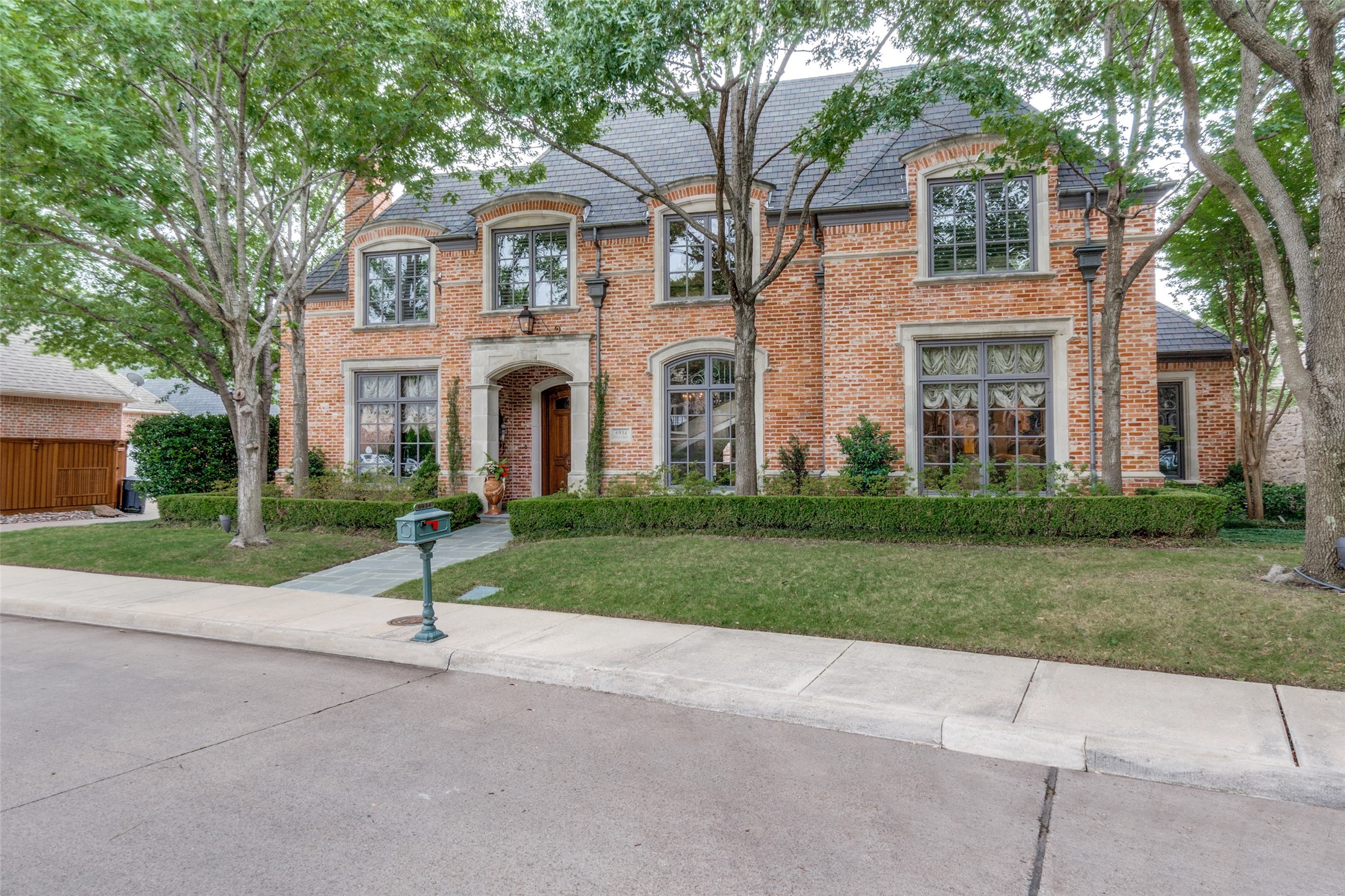 6934 Forest Glen Drive Dallas TX 75230