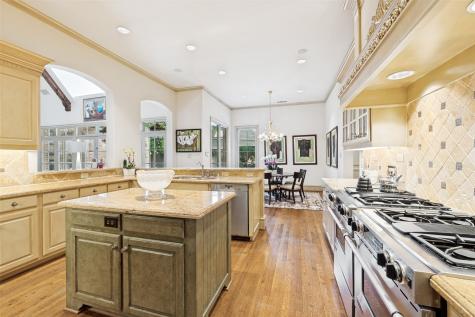 6934 Forest Glen Drive Dallas TX 75230