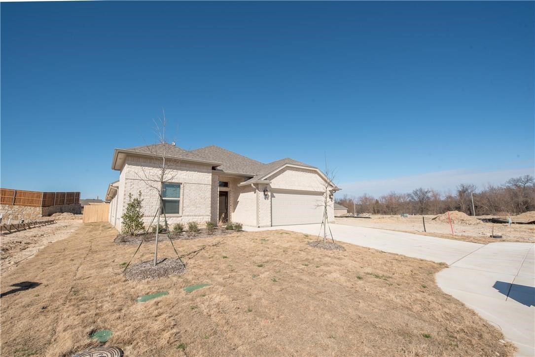 1637 Town Creek Circle Weatherford TX 76086