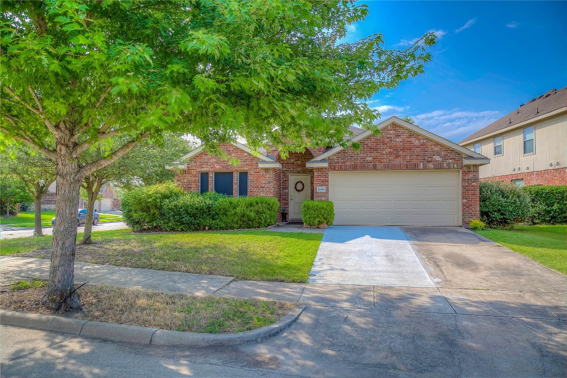 2044 Rushing Creek Drive Heartland TX 75126