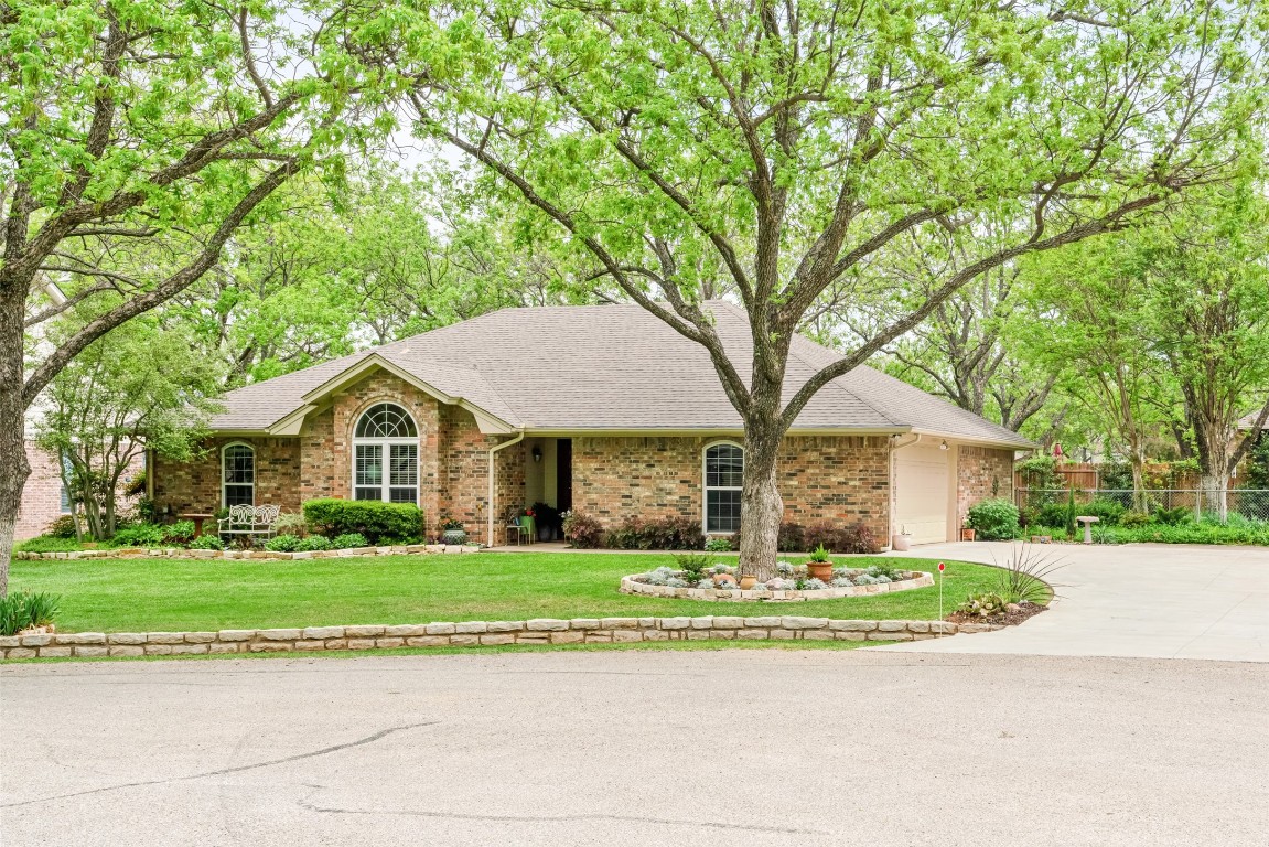 8905 Halfway Hill Court Granbury TX 76049