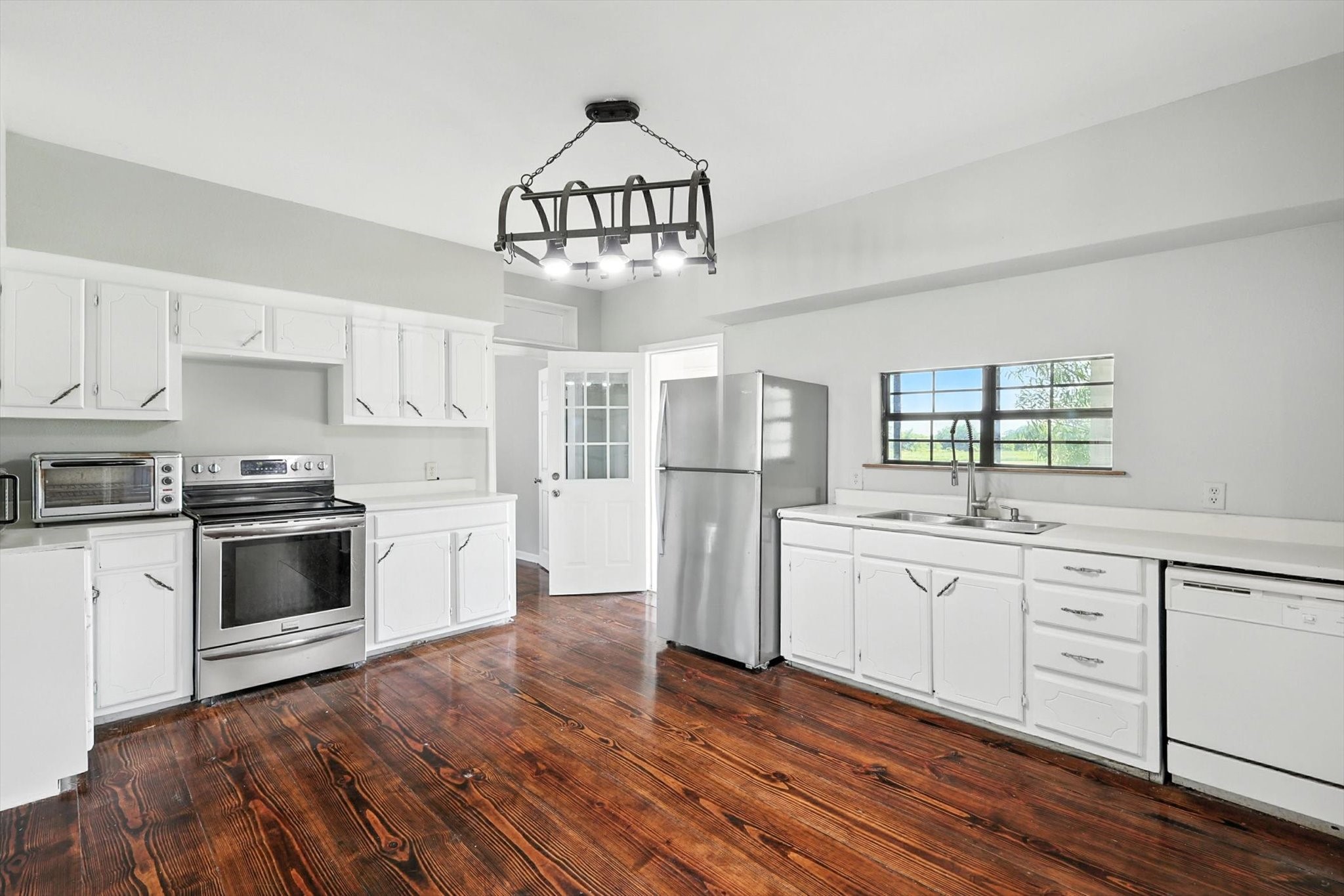 400 Katy Street Alba TX 75410