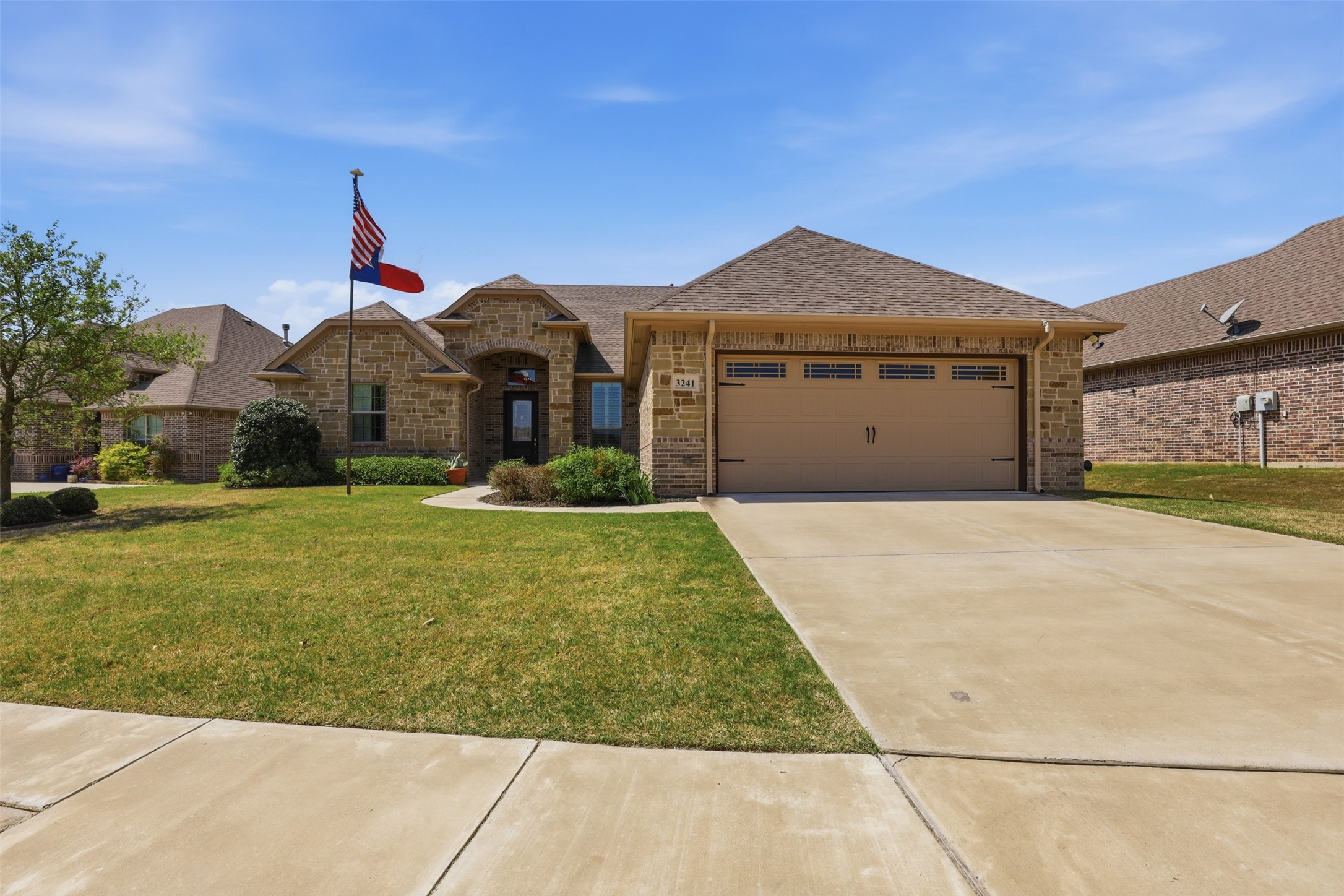 3241 Boat Landing Trail Granbury TX 76049