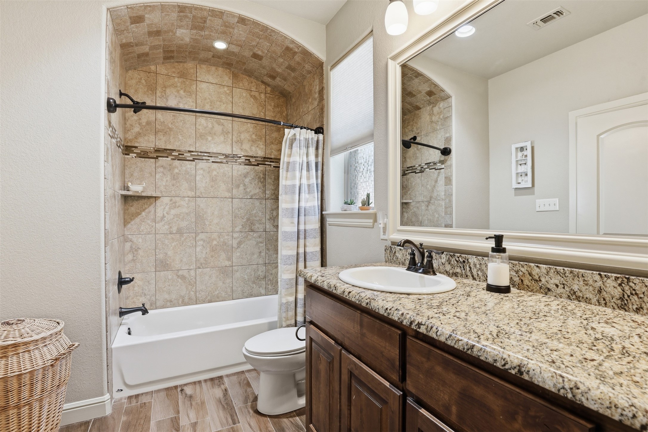 3241 Boat Landing Trail Granbury TX 76049