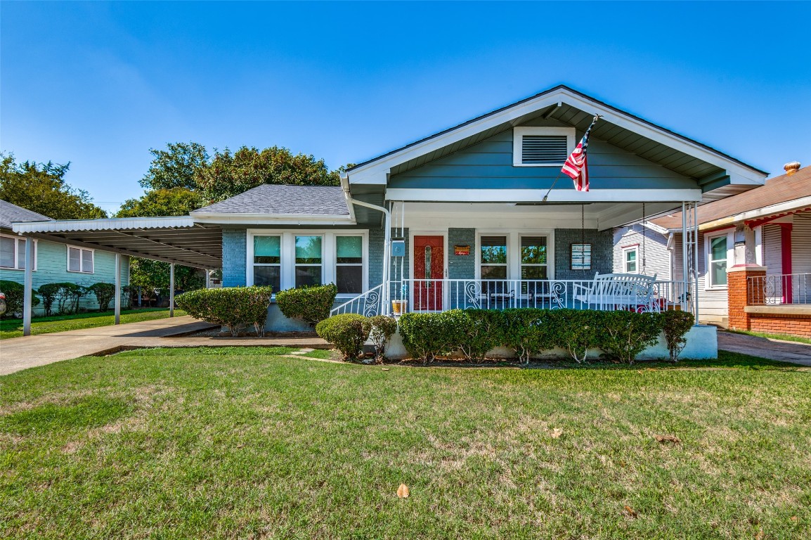 1023 Woodlawn Avenue Dallas TX 75208