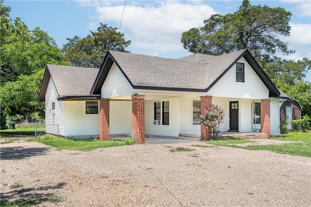 702 N Old Robinson Road Robinson TX 76706