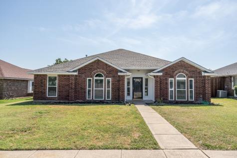 5414 Blue Cove Drive Garland TX 75043