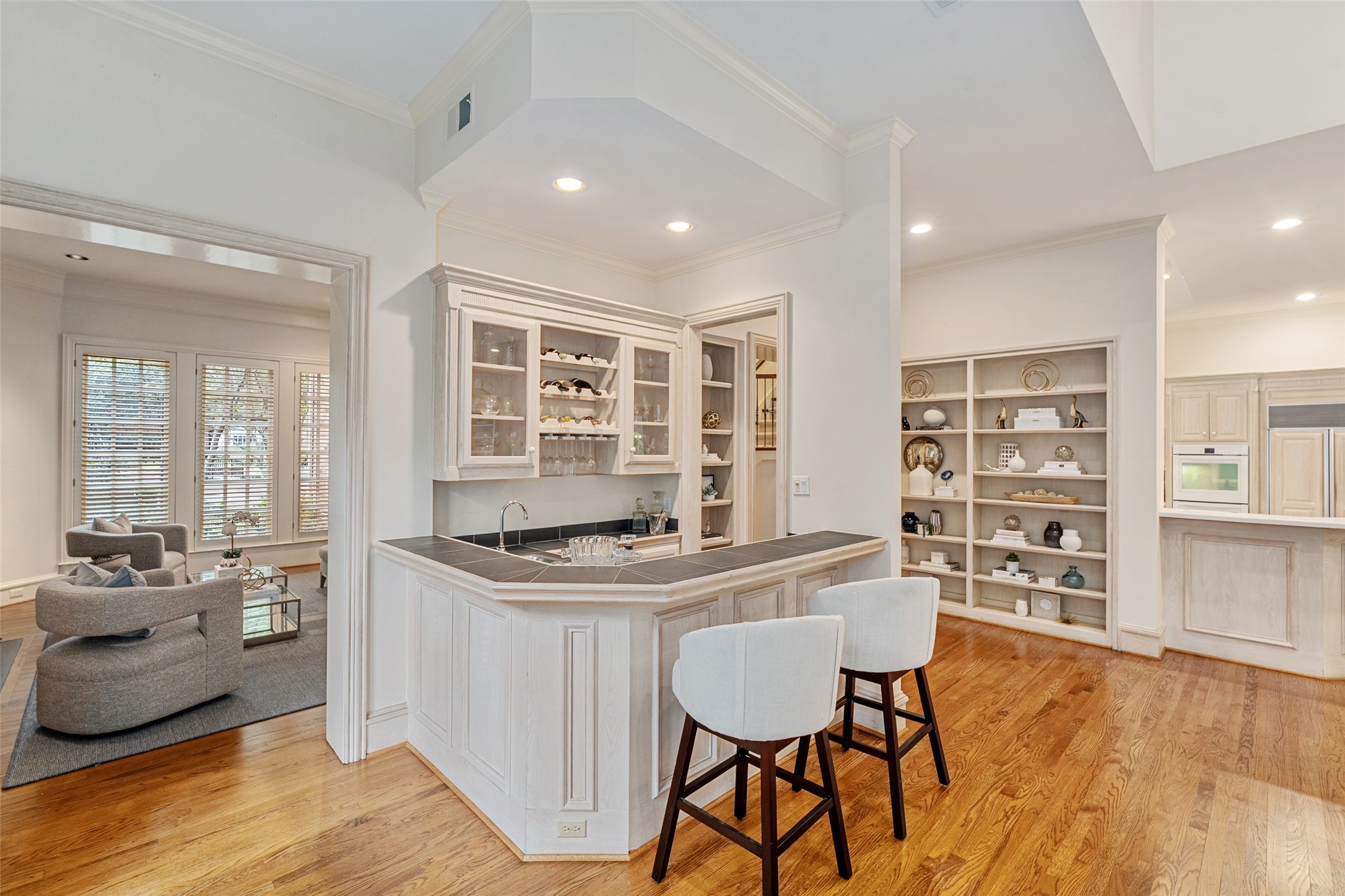 6 Glenheather Court Dallas TX 75225