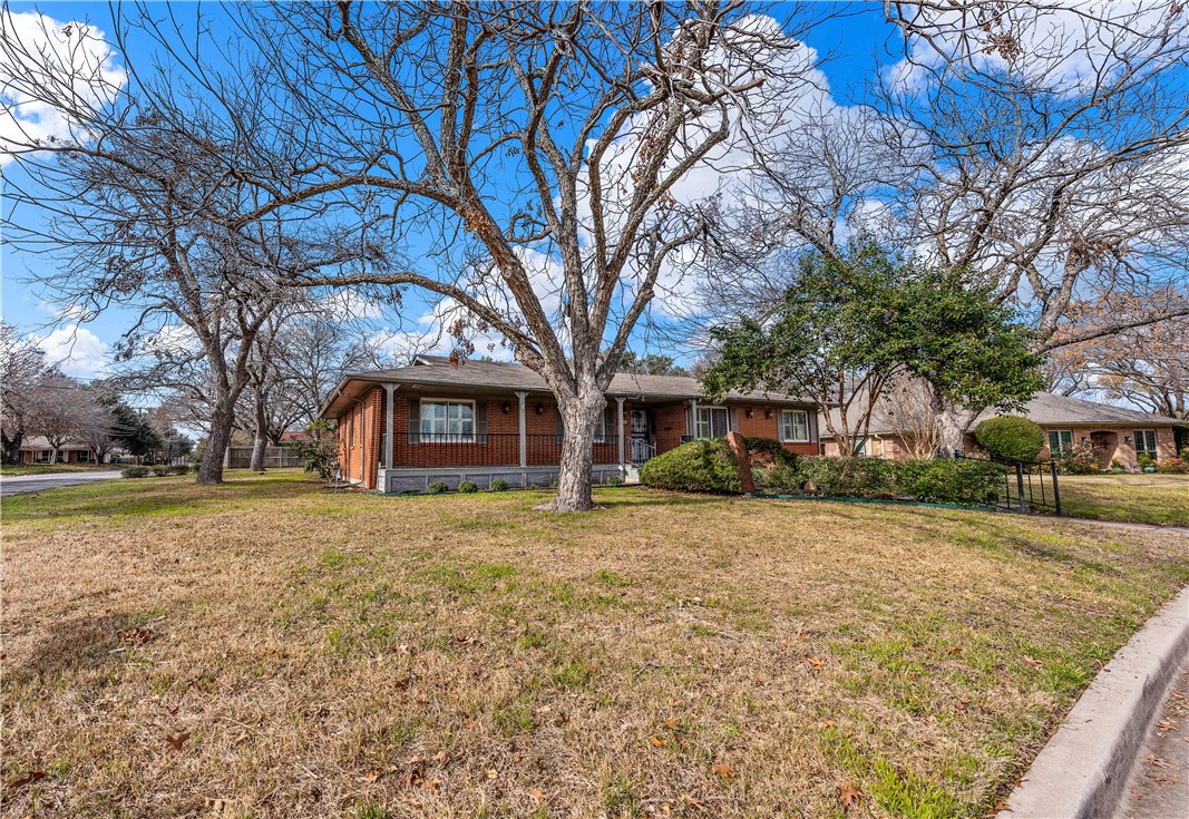 2300 Starr Drive Waco TX 76710