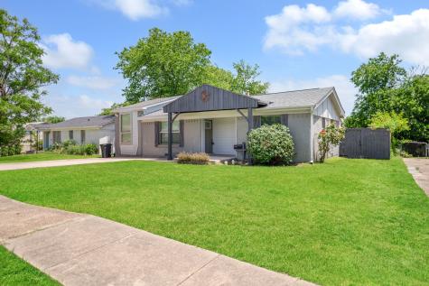1812 Spring Lake Drive Mesquite TX 75149