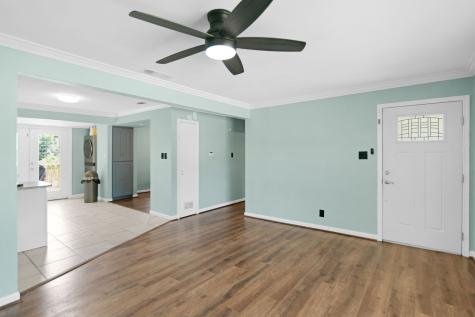 1812 Spring Lake Drive Mesquite TX 75149