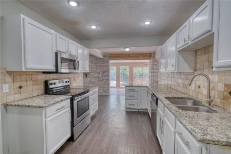 7540 Monterrey Drive Fort Worth TX 76112