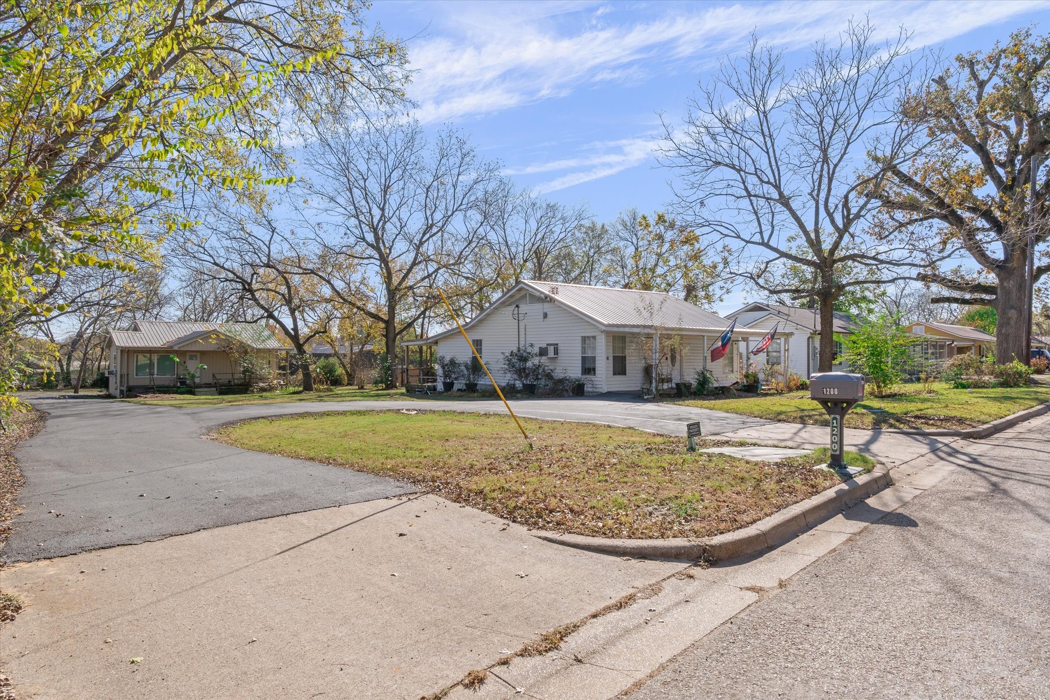 1200/1190 Big Rock Street Canton TX 75103