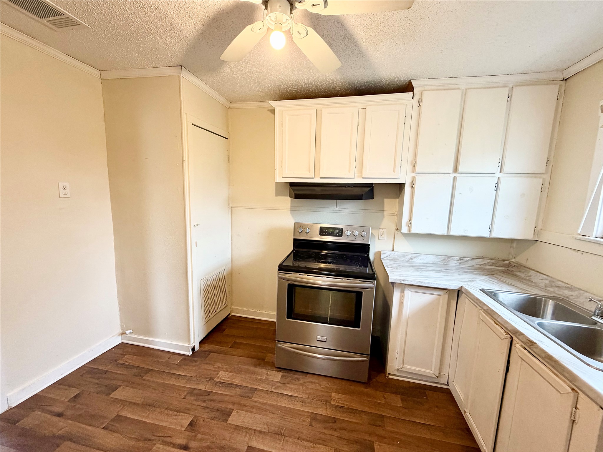 1140 Faulkner Lane Waco TX 76704
