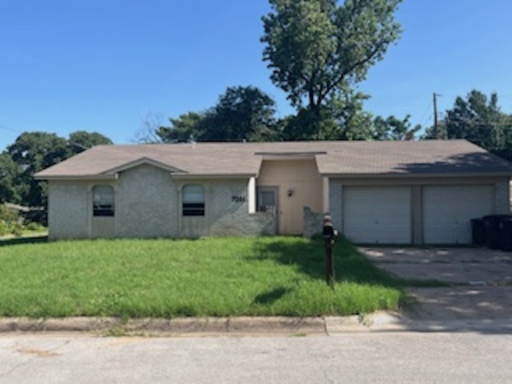 7201 Cordes Court Fort Worth TX 76112