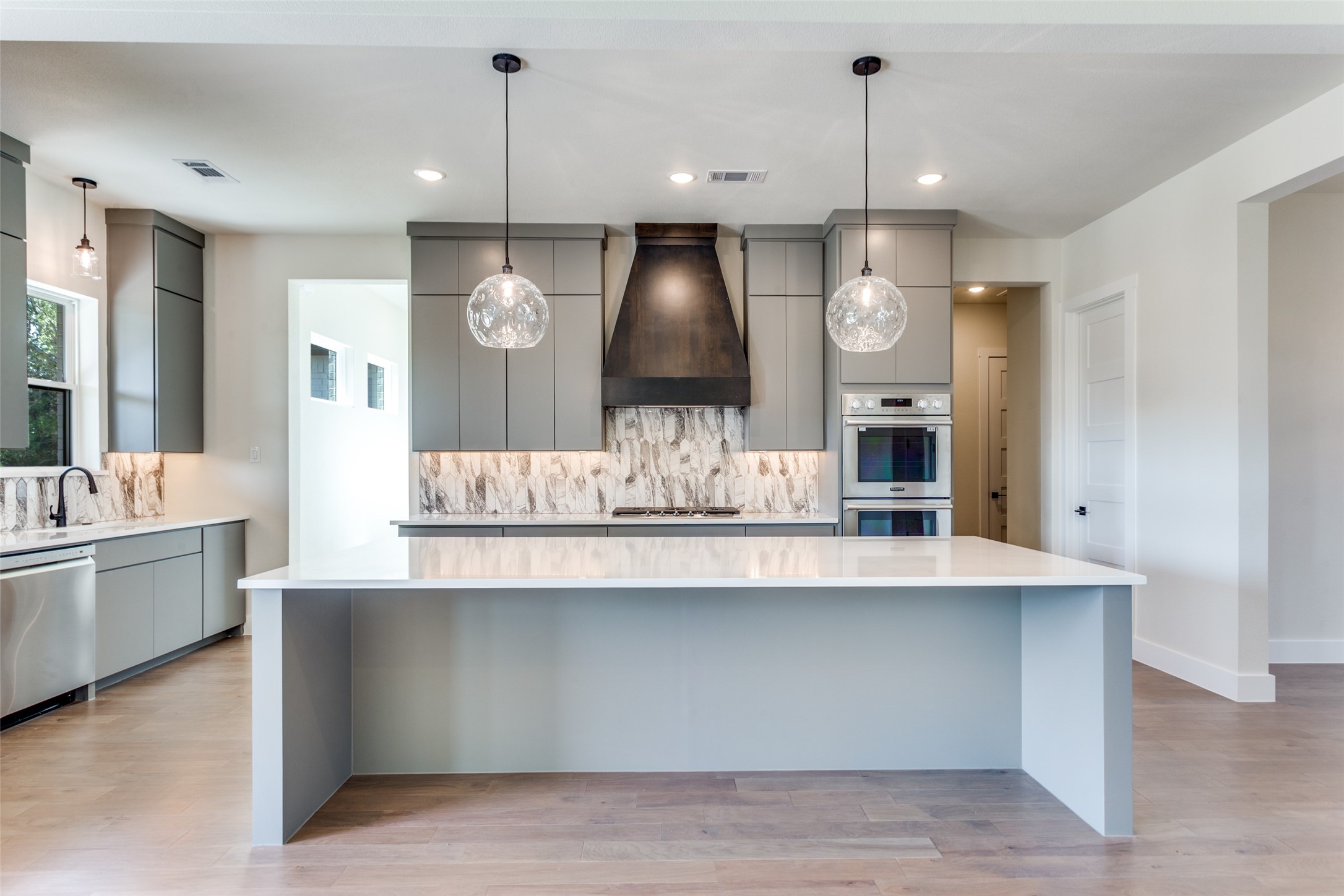 1037 Woodland Road Weatherford TX 76088