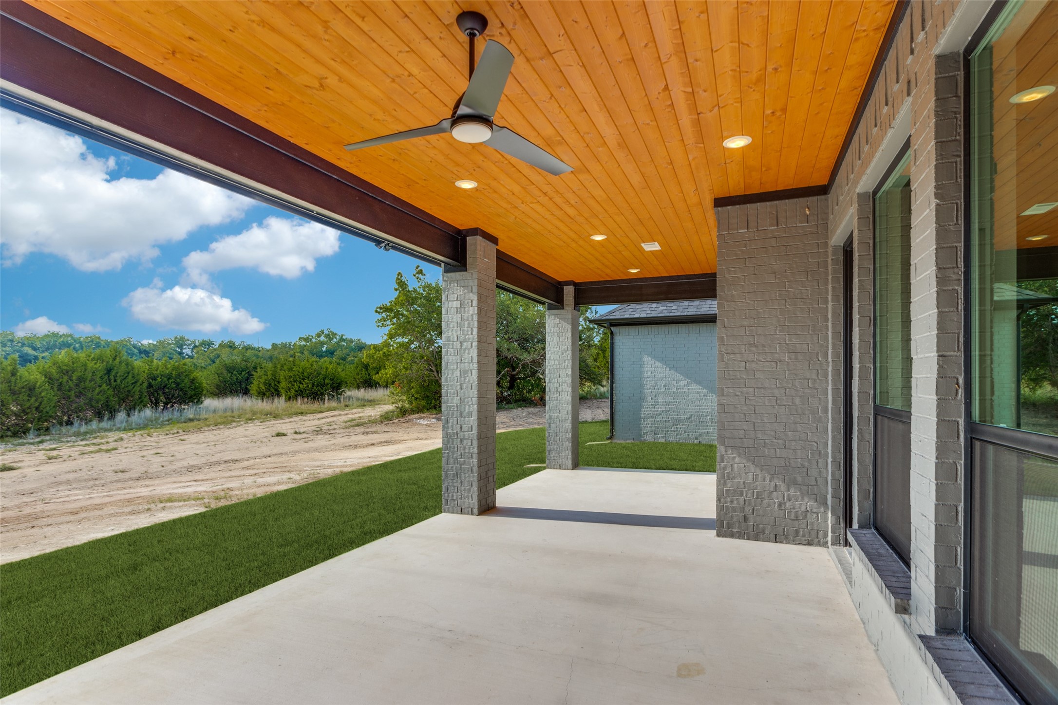 1037 Woodland Road Weatherford TX 76088