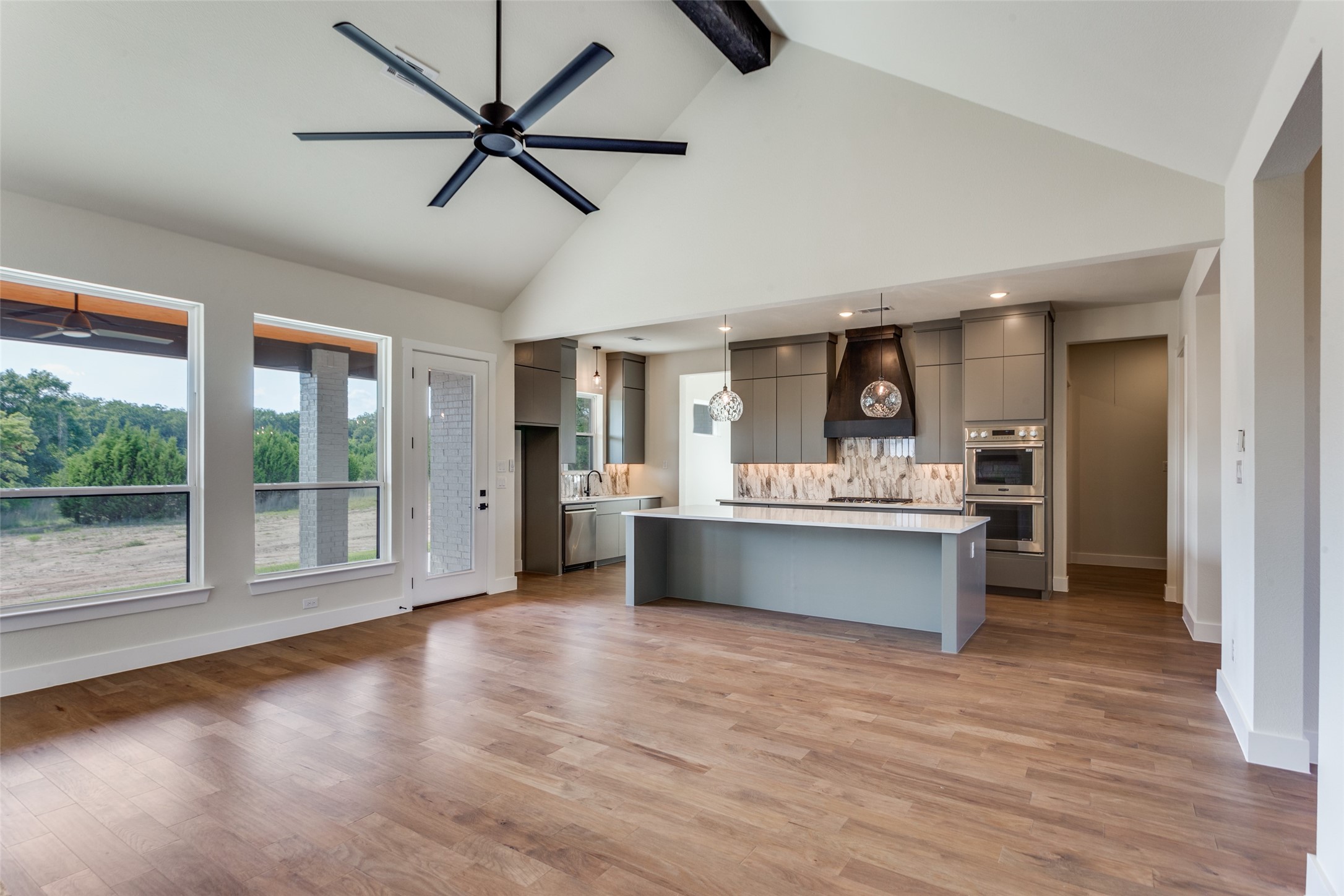 1037 Woodland Road Weatherford TX 76088