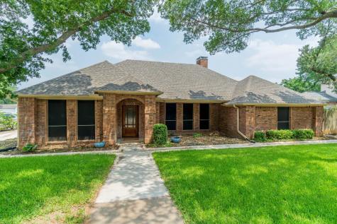2005 Lakehill Court Arlington TX 76012