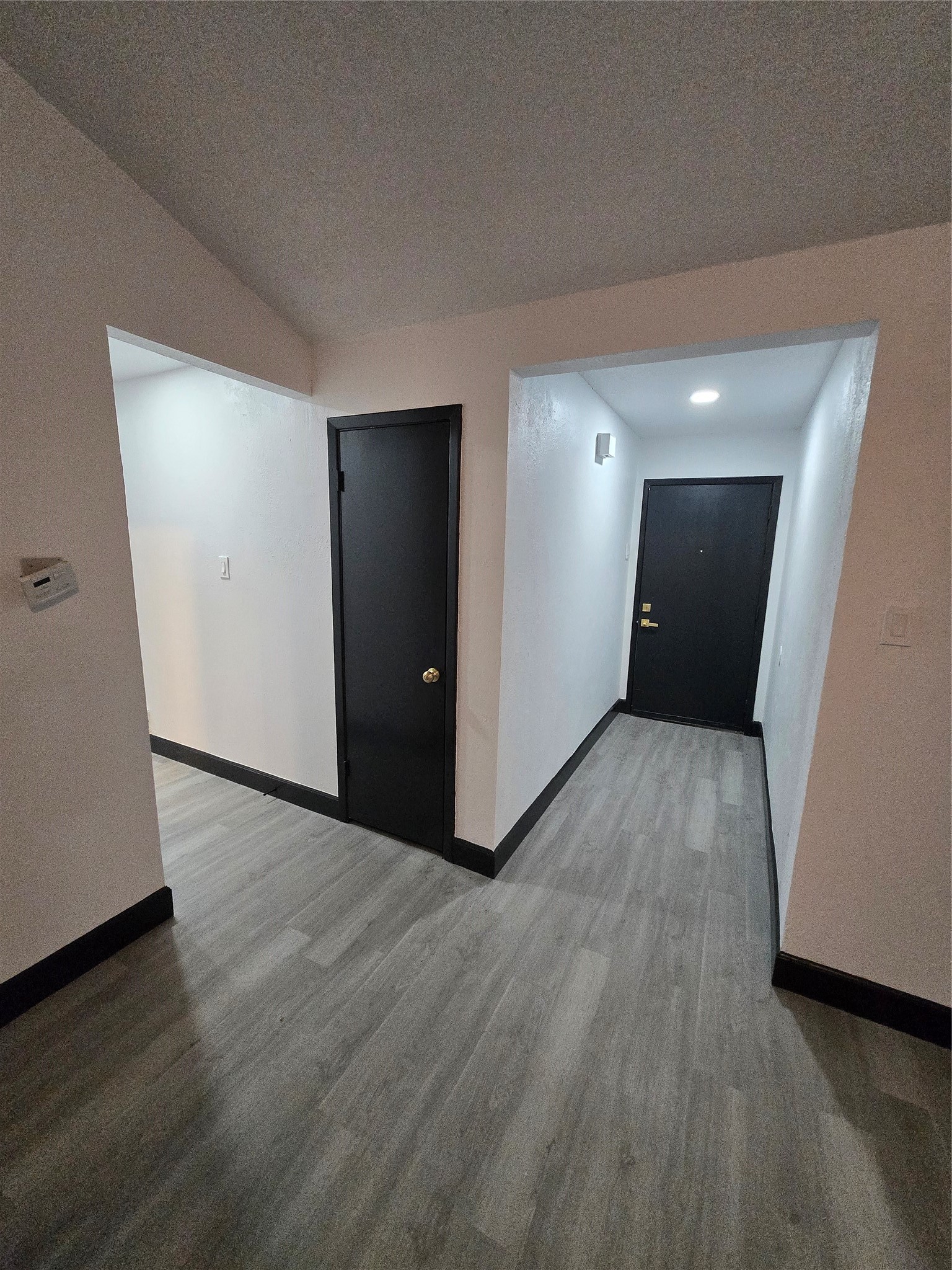 715 N Deerfield Circle Arlington TX 76015