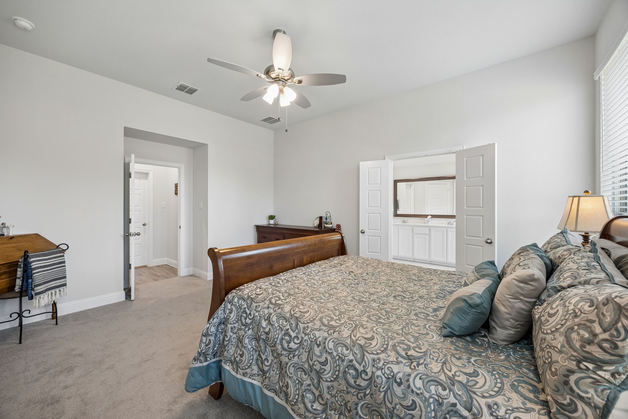 1009 Moss Grove Trail Justin TX 76247