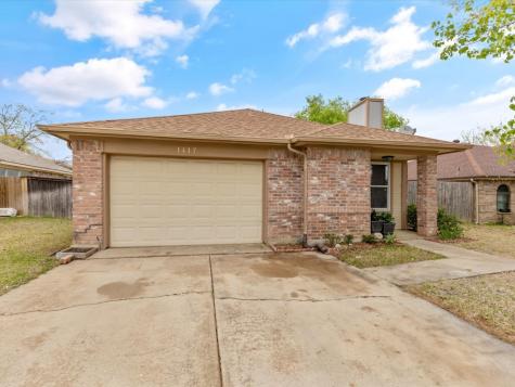 1417 Woodfern Drive Arlington TX 76018