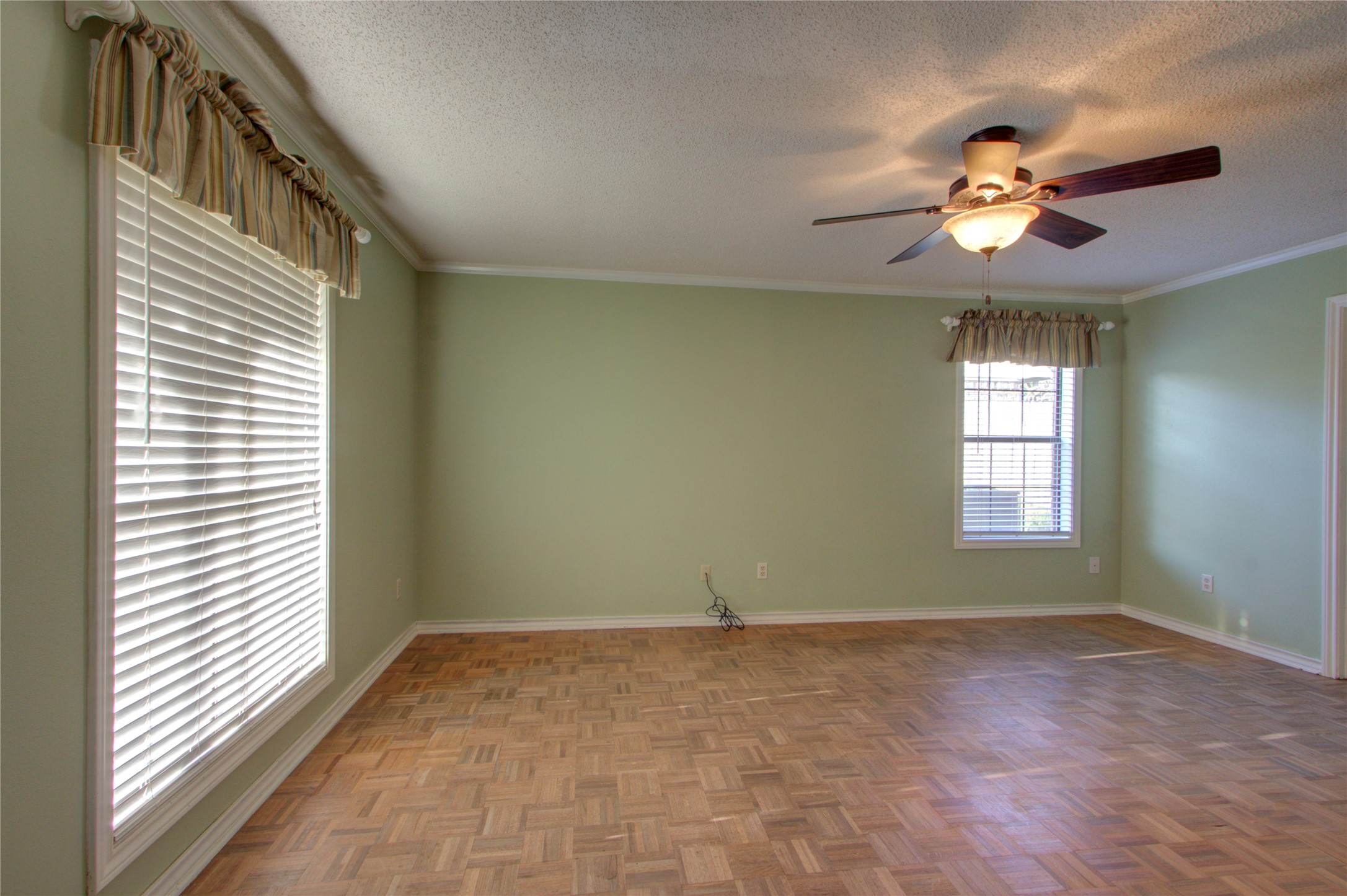 325 Loma Linda Wake Village TX 75501