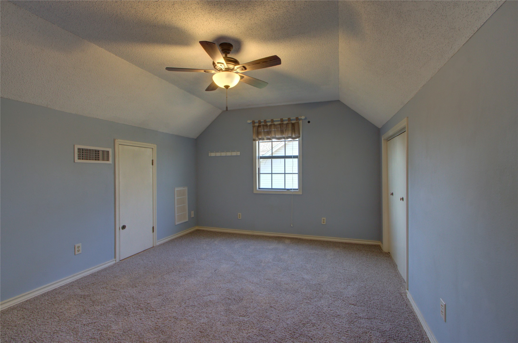 325 Loma Linda Wake Village TX 75501