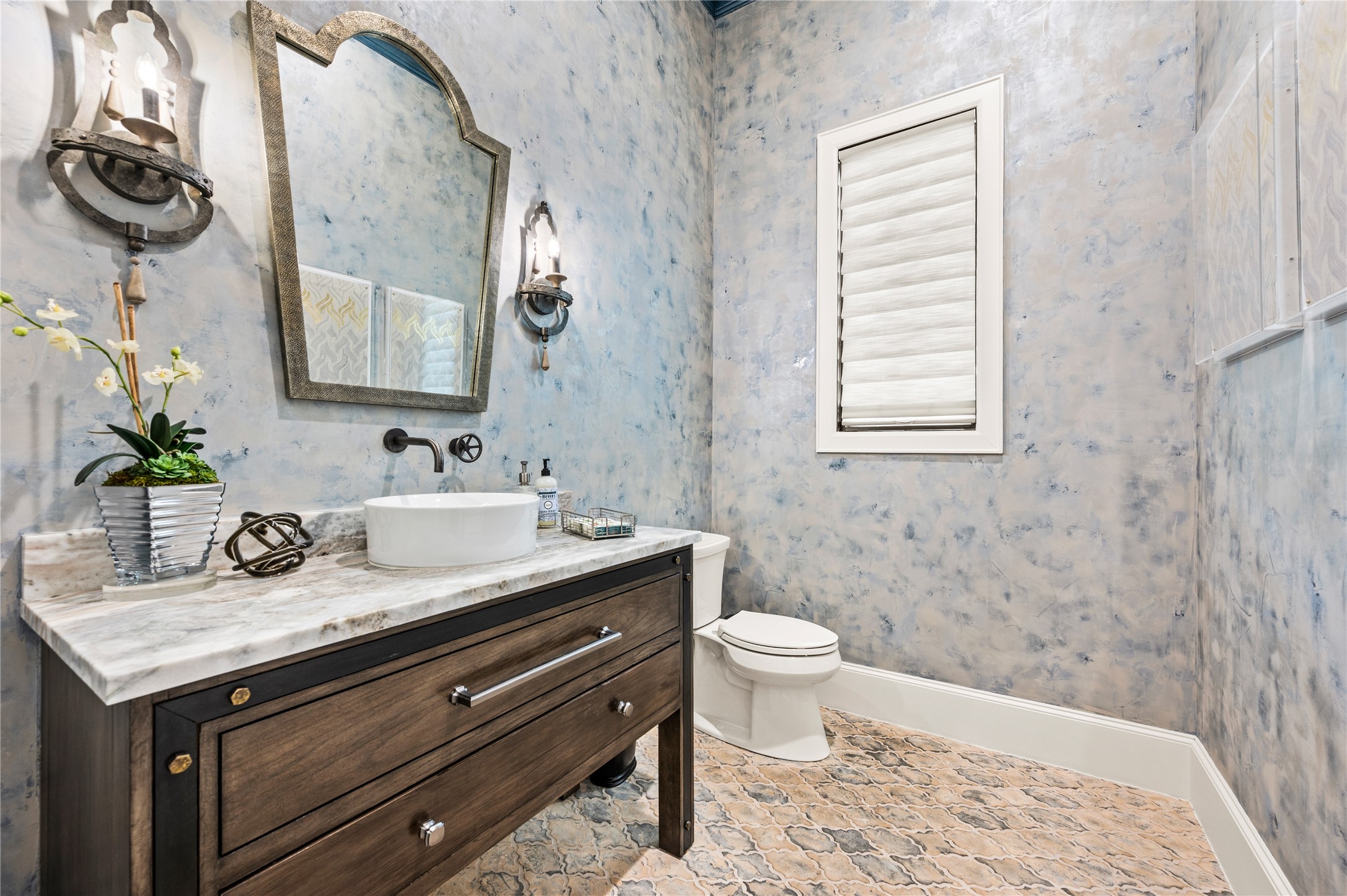1112 Lake Carillon Lane Southlake TX 76092