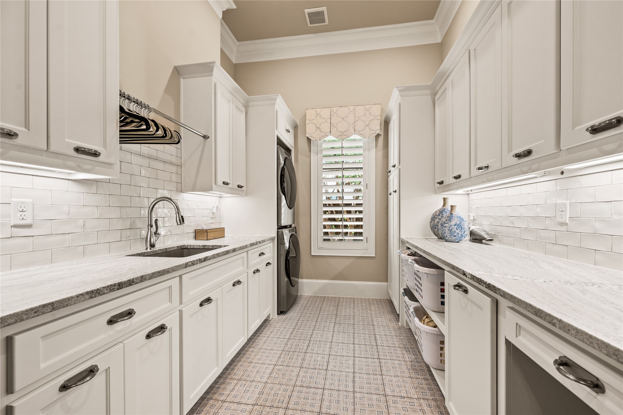1112 Lake Carillon Lane Southlake TX 76092