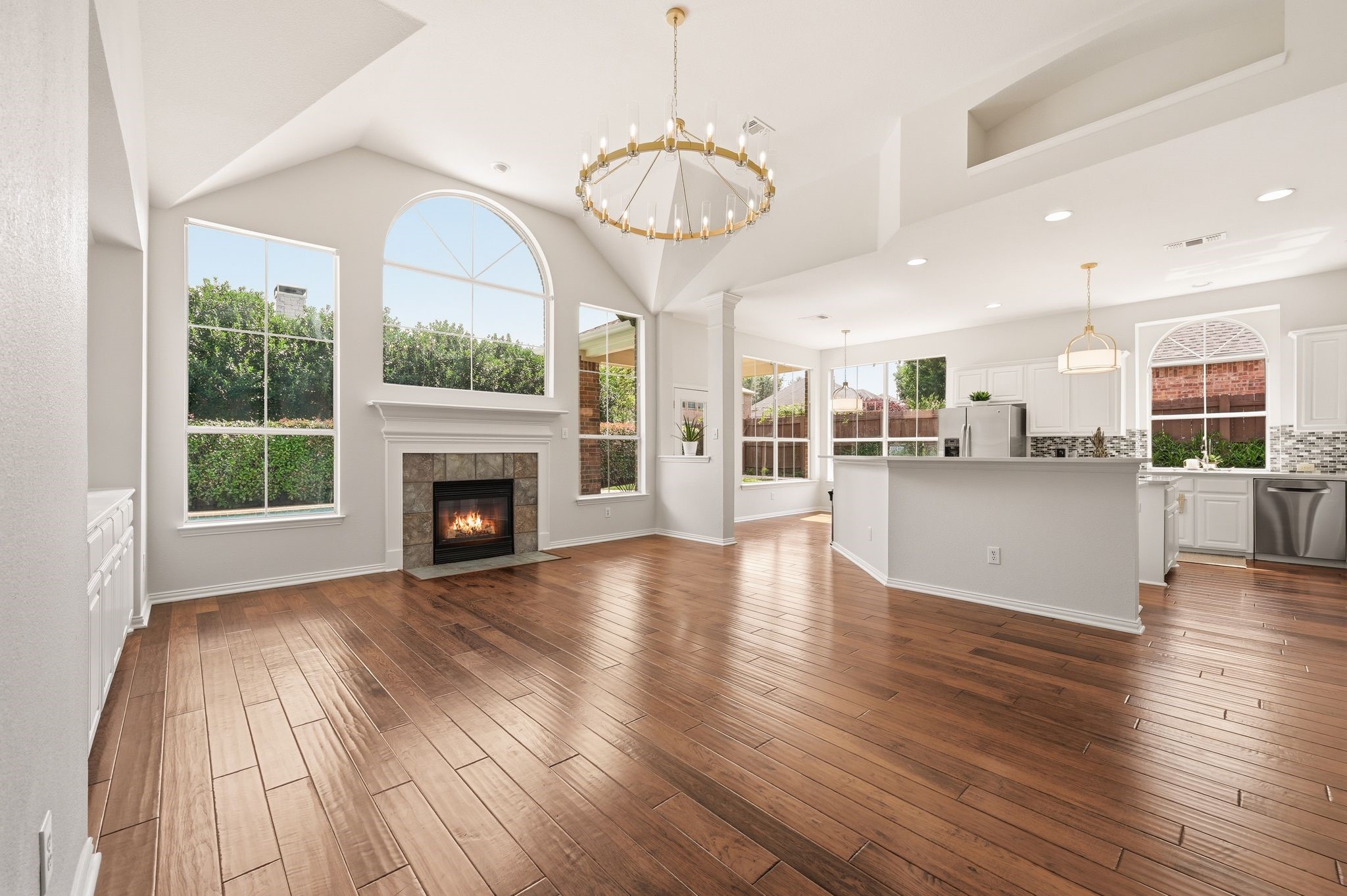 3105 Lake Park Drive Grapevine TX 76051