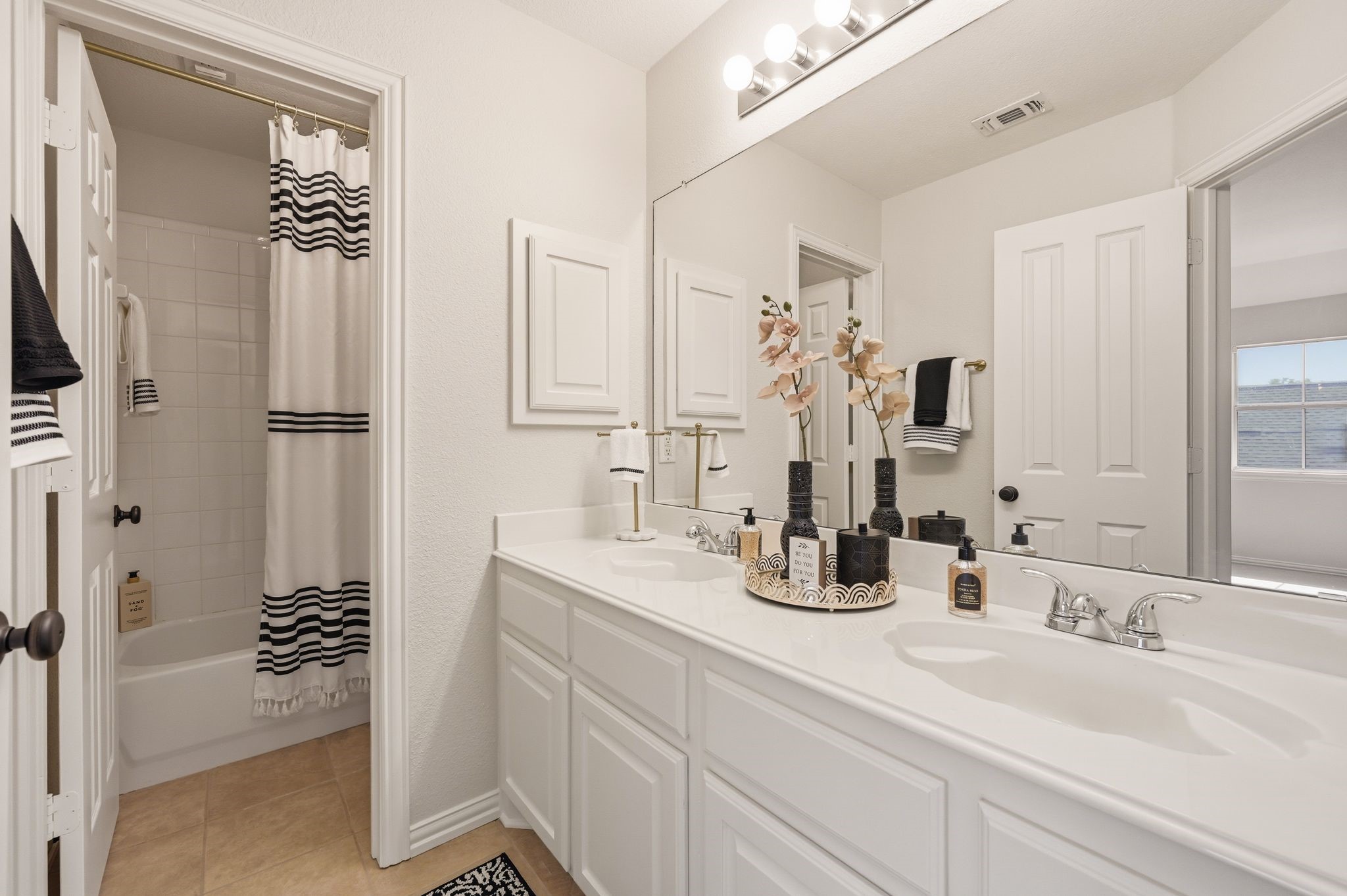 3105 Lake Park Drive Grapevine TX 76051