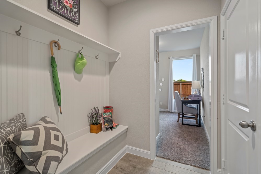 105 Ringtrail Drive Rhome TX 76078