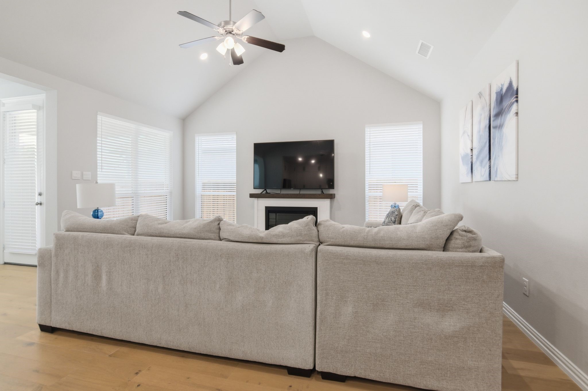 910 Winter Cherry Lane Haslet TX 76052
